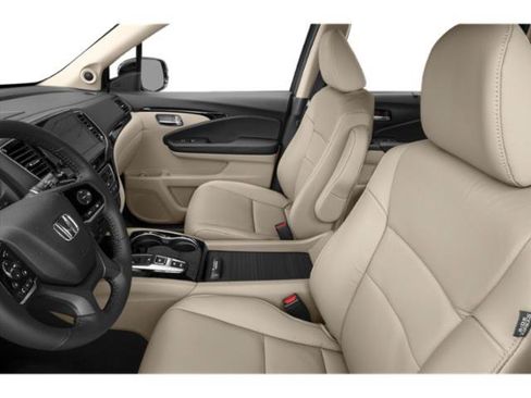 Used 2022 Honda Pilot Touring image 12