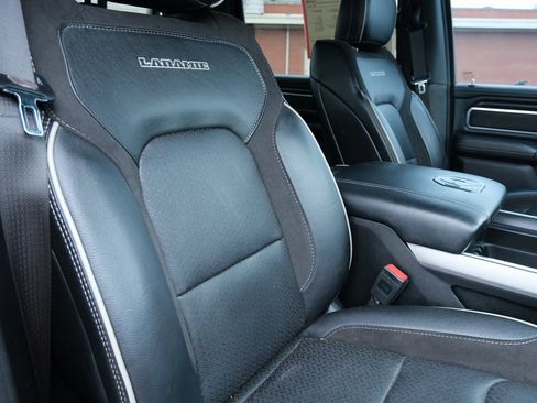 Used 2023 RAM 1500 Laramie image 32