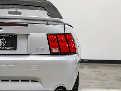 Used 2003 Ford Mustang GT Premium RWD image 36