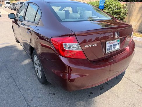 Used 2012 Honda Civic LX image 11