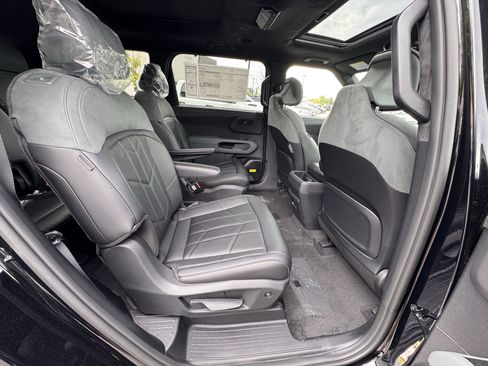 New 2027 Kia Telluride SX Prestige X-Line AWD/4WD image 14