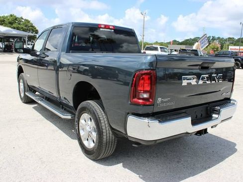 Used 2026 RAM 2500 Big Horn AWD/4WD image 8