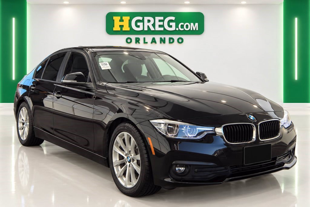 Used 2018 BMW 320i Sedan RWD image 4