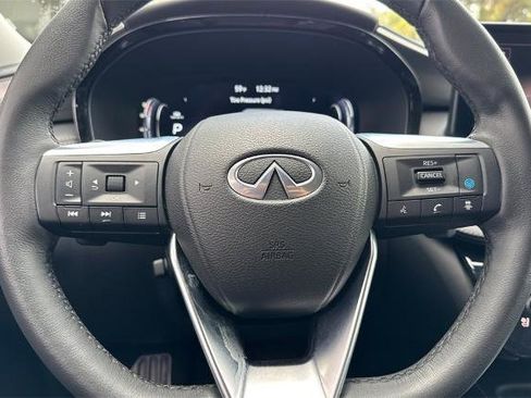Certified 2024 INFINITI QX60 Luxe image 23