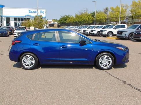 Used 2025 Subaru Impreza 2.0i AWD/4WD image 3