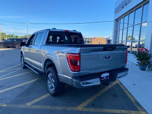 Used 2021 Ford F150 XLT w/ XTR Package AWD/4WD image 4