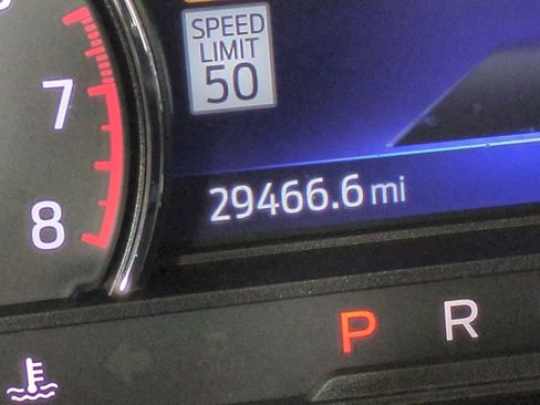Used 2022 Ford Explorer Limited w/ Equipment Group 301A RWD image 38