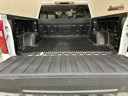 Used 2025 Chevrolet Silverado 1500 LT image 5