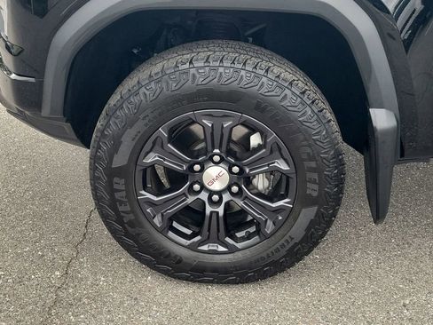 Used 2023 GMC Canyon Elevation w/ Elevation Premium Package image 17