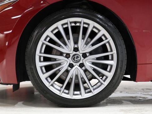 Used 2024 Lexus IS 300 w/ Premium Package RWD image 9