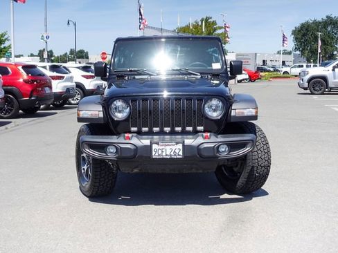 Used 2022 Jeep Wrangler Unlimited Rubicon AWD/4WD image 2
