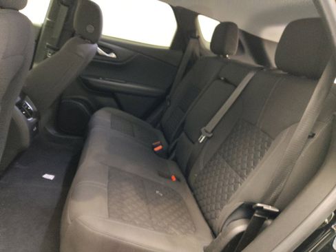 Used 2022 Chevrolet Blazer LT FWD image 18