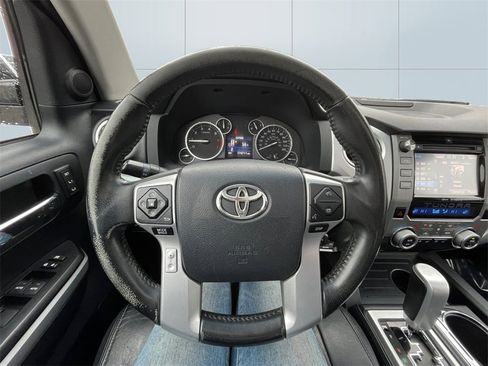 Used 2014 Toyota Tundra Platinum image 12
