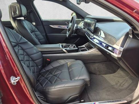 Used 2023 BMW 740i RWD image 22