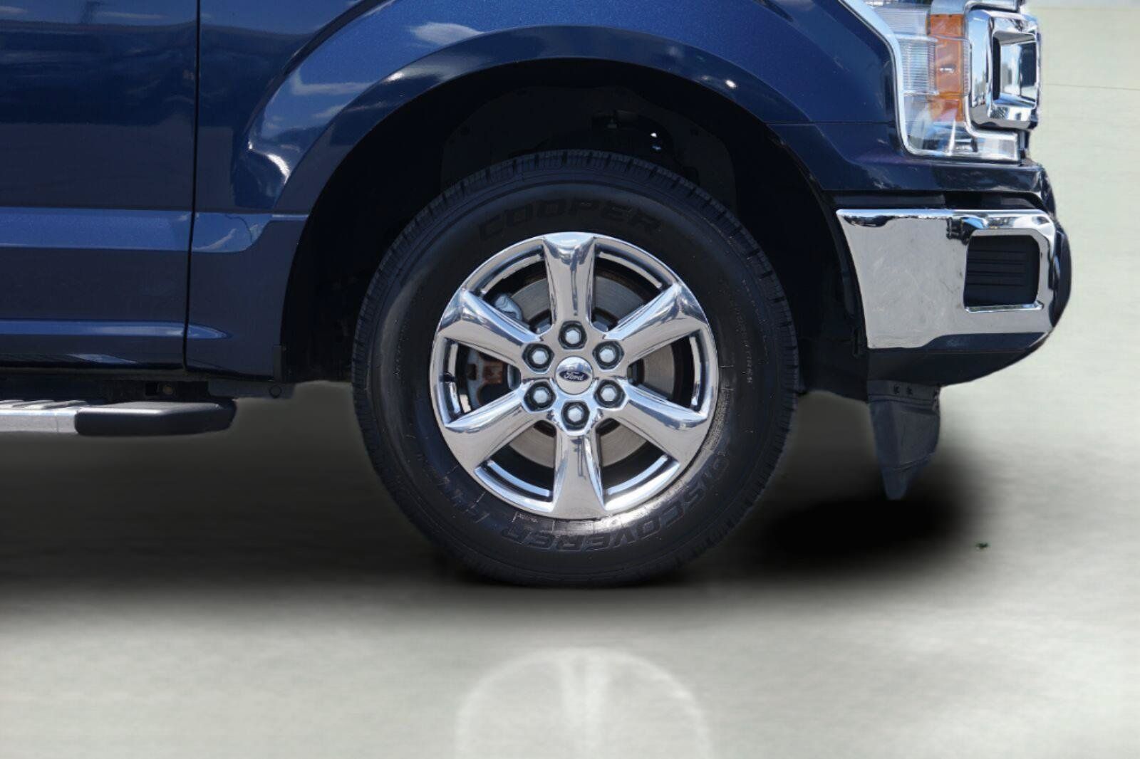 Certified 2018 Ford F150 XLT w/ Equipment Group 302A Luxury RWD image 4