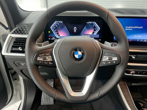 Used 2026 BMW X5 xDrive40i w/ Premium Package AWD/4WD image 17