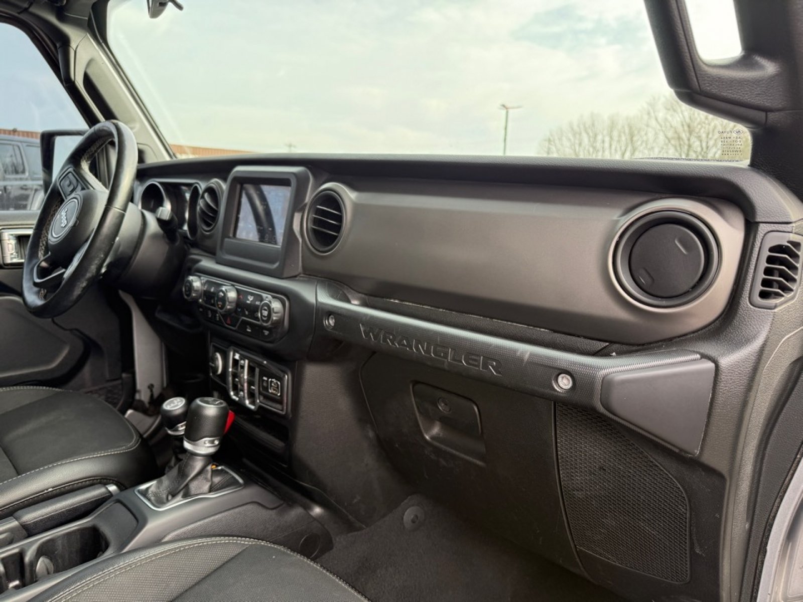 Used 2021 Jeep Wrangler Unlimited Sport AWD/4WD image 23