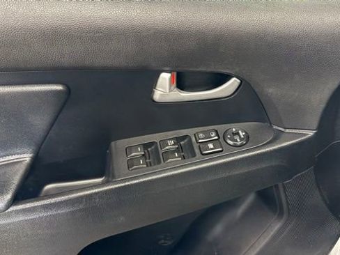 Used 2016 Kia Sportage LX w/ LX Popular Package FWD image 14