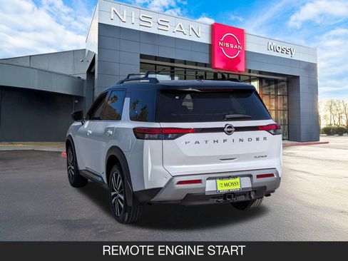 New 2025 Nissan Pathfinder Platinum w/ Cargo Package image 7