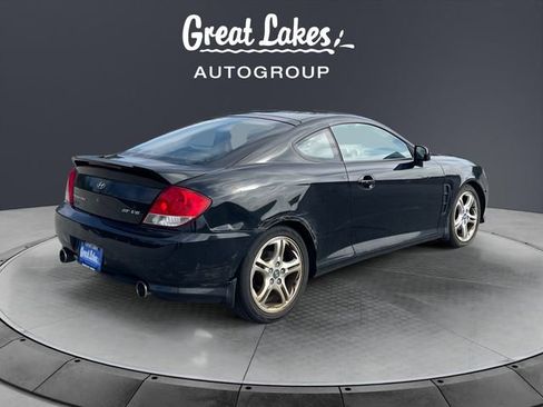Used 2005 Hyundai Tiburon SE FWD image 5