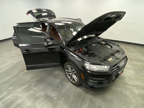 Used 2018 Audi Q7 3.0T Prestige w/ Prestige Package AWD/4WD image 57