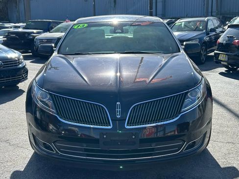 Used 2013 Lincoln MKS FWD image 4