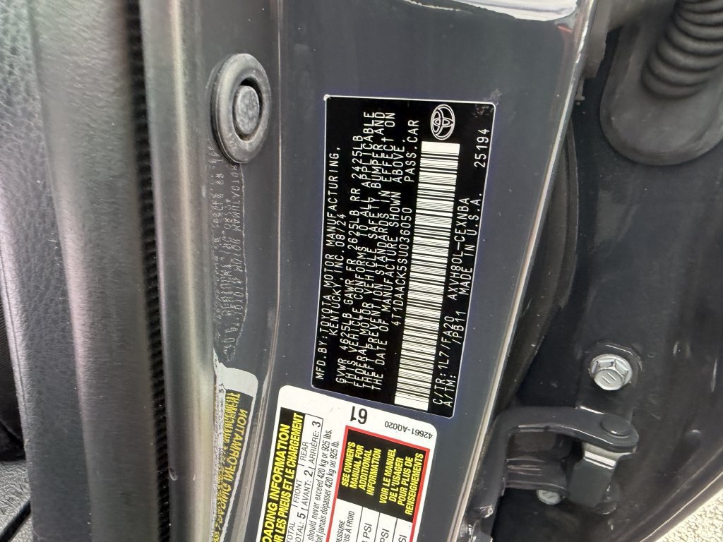 Used 2025 Toyota Camry LE FWD image 31