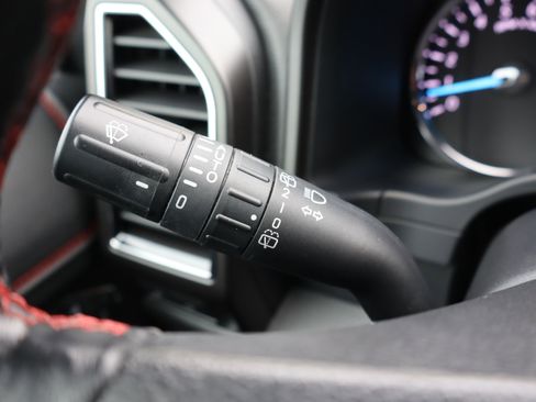 Used 2021 Ford Expedition Max Limited image 26