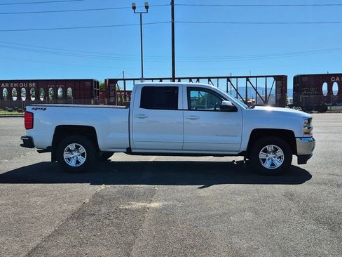 Used 2018 Chevrolet Silverado 1500 LT image 10
