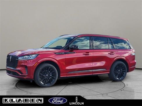 New 2025 Lincoln Aviator Reserve w/ Jet Appearance Package image 1