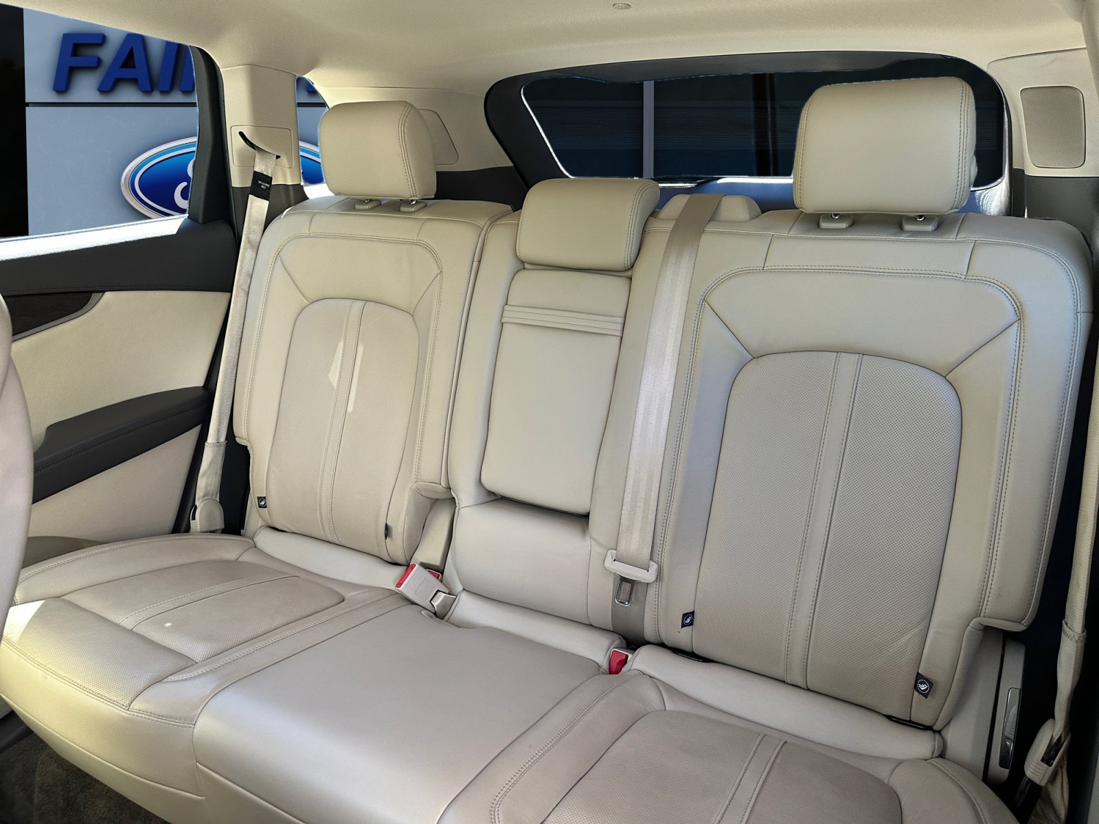 Used 2016 Lincoln MKX Reserve w/ Luxury Package AWD/4WD image 12