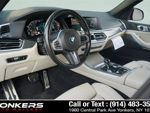 Used 2022 BMW X5 xDrive40i w/ M Sport Package image 63