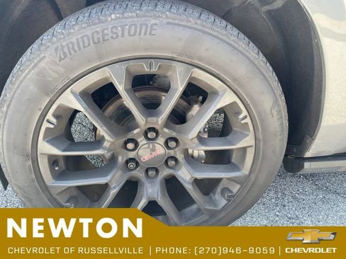 Used 2022 GMC Yukon XL Denali w/ Max Trailering Package AWD/4WD image 25
