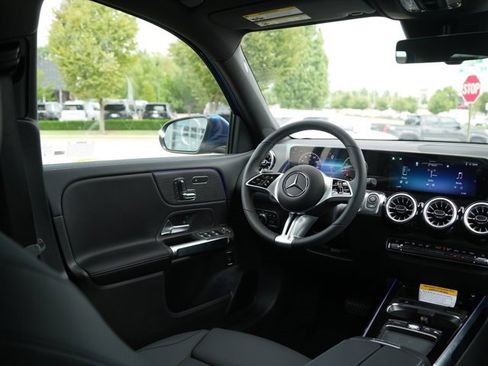 Certified 2026 Mercedes-Benz GLB 250 4MATIC image 20