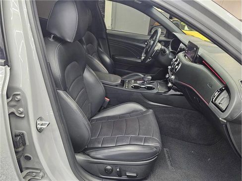 Used 2022 Kia Stinger GT2 w/ Scorpion Package image 15