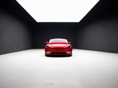 Used 2022 Tesla Model S Plaid image 74