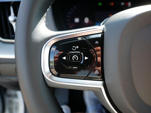 Certified 2024 Volvo XC60 T8 Polestar AWD/4WD image 28