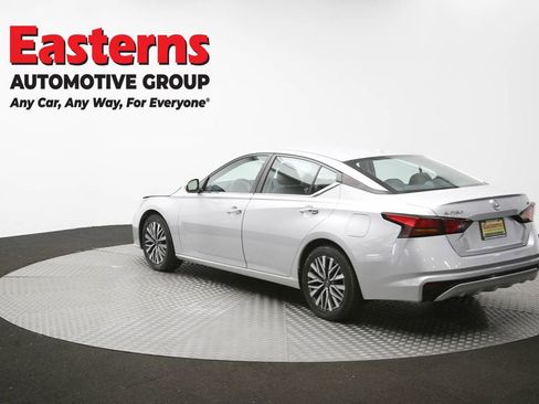 Used 2023 Nissan Altima 2.5 SV FWD image 64
