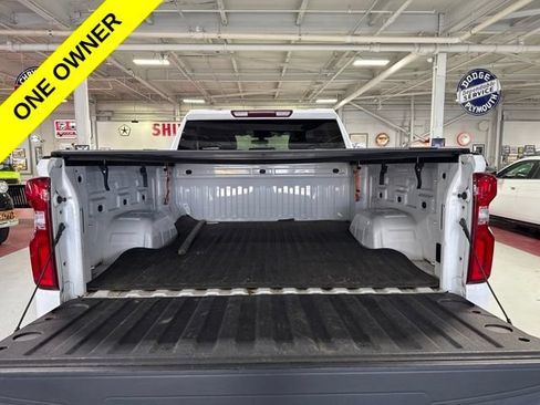 Used 2021 Chevrolet Silverado 1500 Custom Trail Boss AWD/4WD image 30
