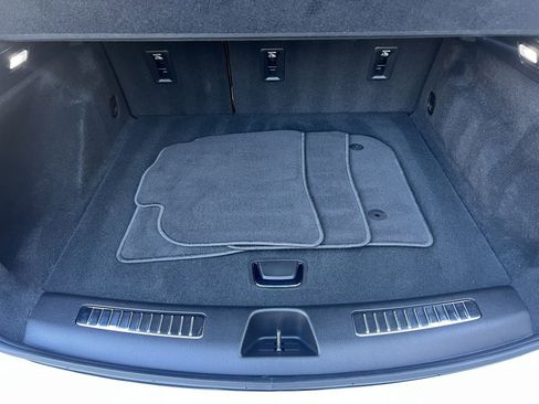 Used 2019 Cadillac XT4 Premium Luxury image 14