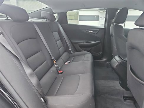 Used 2024 Chevrolet Malibu LS image 33