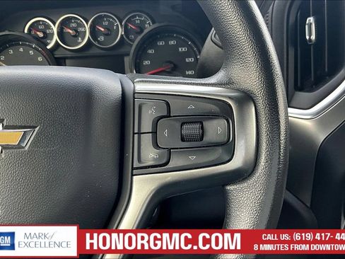 Used 2020 Chevrolet Silverado 1500 LT w/ LT Value Package RWD image 13