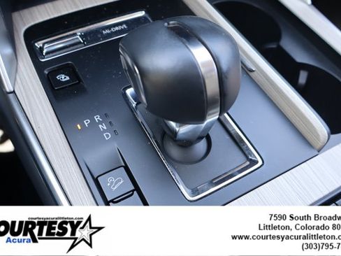 Used 2024 MAZDA CX-90 Plug-In Hybrid w/ Preferred AWD/4WD image 19
