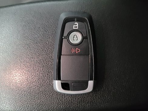 Used 2020 Ford EcoSport SE FWD image 32