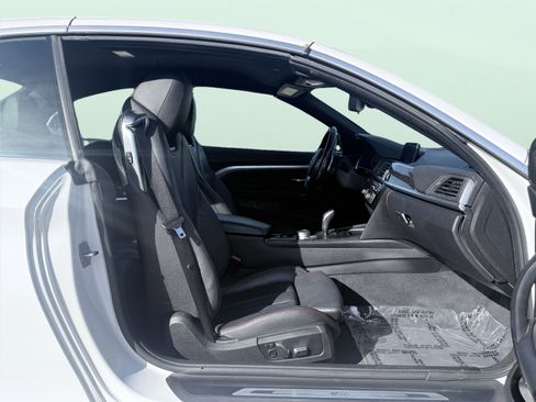 Used 2020 BMW 430i Convertible w/ Convenience Package image 18