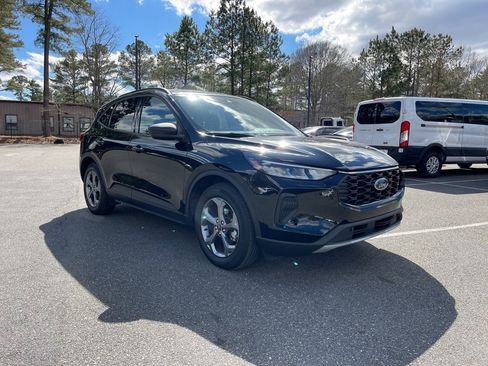 Used 2025 Ford Escape ST-Line image 4