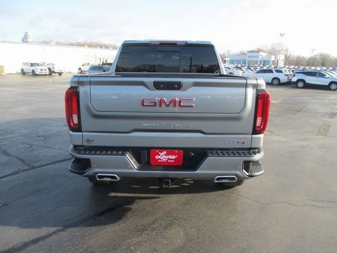 Used 2023 GMC Sierra 1500 AT4 w/ AT4 Preferred Package image 6