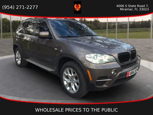 Used 2013 BMW X5 xDrive35i AWD/4WD image 3
