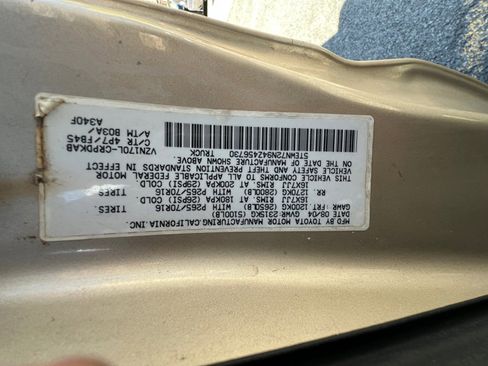 Used 2004 Toyota Tacoma 4x4 Xtracab V6 image 31