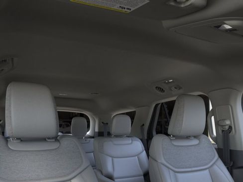 New 2026 Ford Explorer Active w/ Active Comfort Package AWD/4WD image 22
